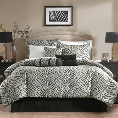 0005375_avenue-8-zebra-7pcs-comforter-set_460