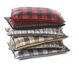 Bon-Ton: John Bartlett Pet Beds just $9.97