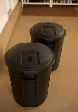 Home Depot: Rubbermaid Roughneck 20-Gal Trash Can $13.97 + FREE Pick Up