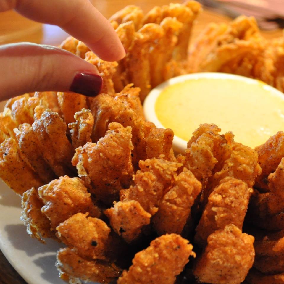 Outback Steakhouse FREE Appetizer with ANY Entree Purchase (7/3 & 7/4)