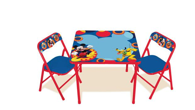 Walmart: Disney Mickey Mouse Clubhouse Capers Erasable Activity Table