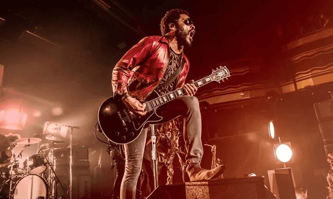 Groupon: 32% OFF Lenny Kravitz at Comerica Theater