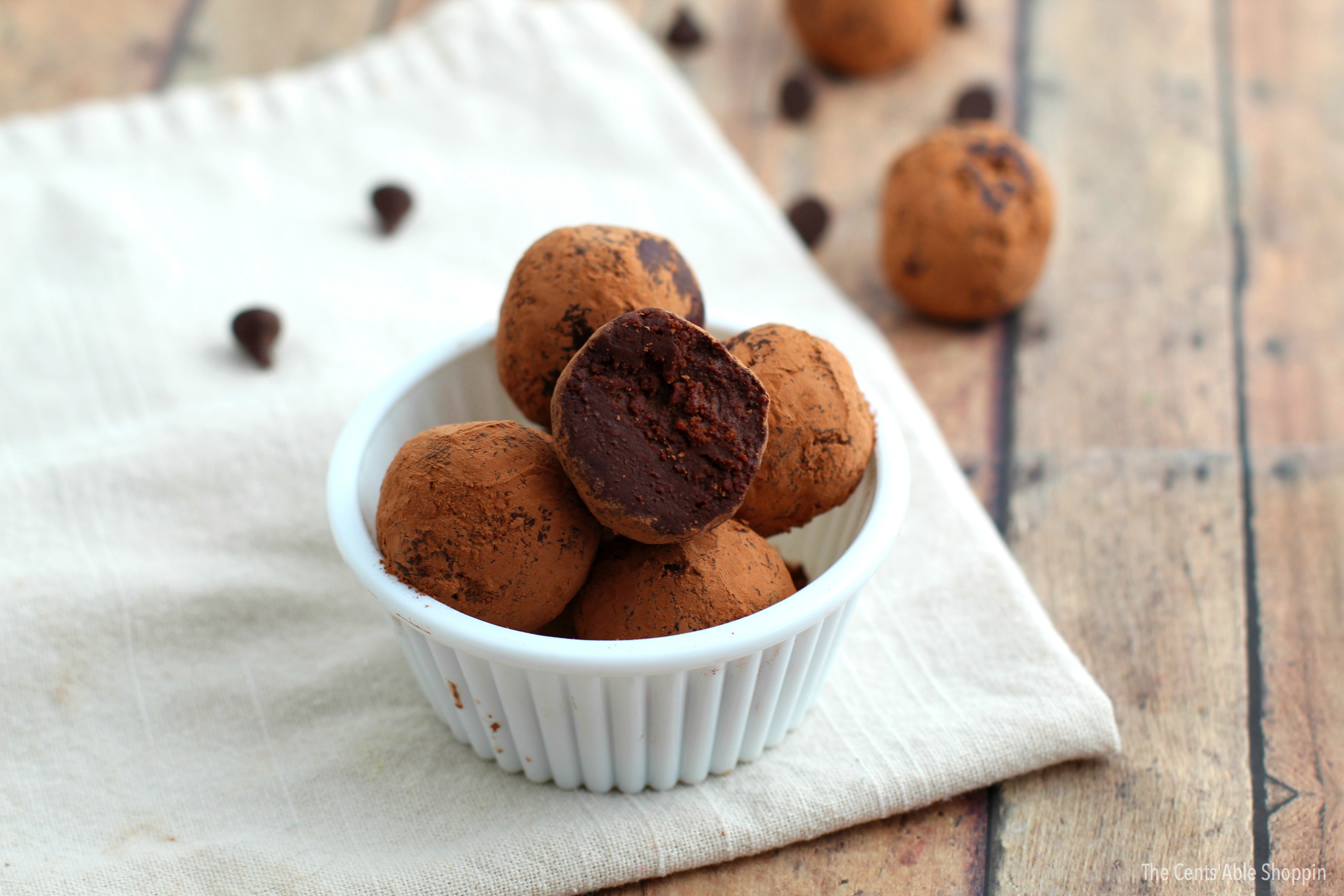 Healthy Chocolate Fudge Truffles | The CentsAble Shoppin